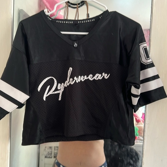 Jersey - Picture 1 of 5